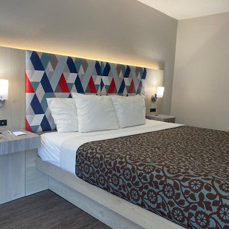 Days Inn & Suites By Wyndham Peachtree Corners Norcross Eksteriør bilde